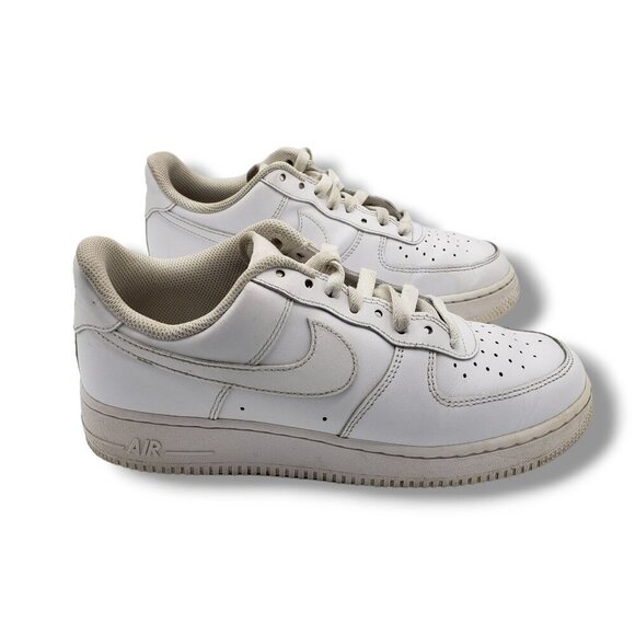 NikeAir Force 1 ´07 Sneakers Mens 8 Triple White Low...